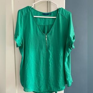 Women’s APT 9 top